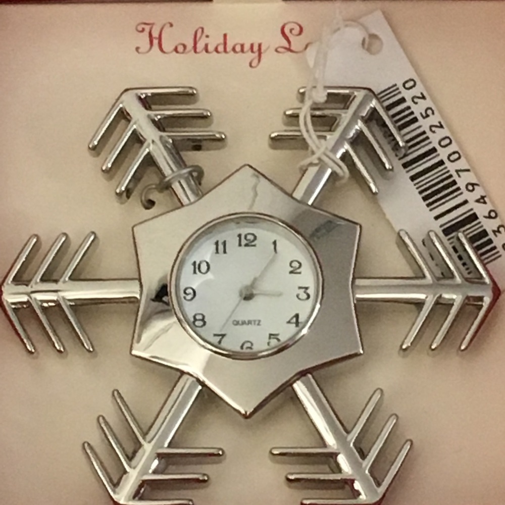 Snowflake clock brooch - Picture 2 of 2